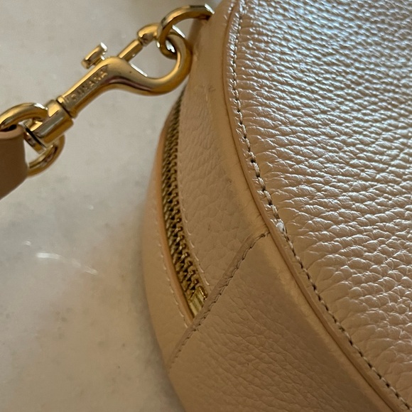 Cuyana pale pink/tan circle Leather Crossbody Bag - Picture 11 of 16